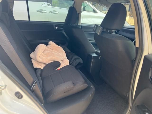 TOYOTA COROLLA FIELDER 2013