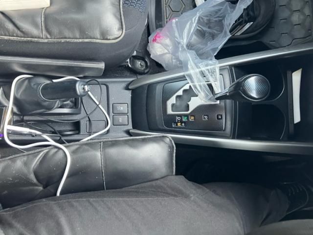 TOYOTA COROLLA FIELDER 2013