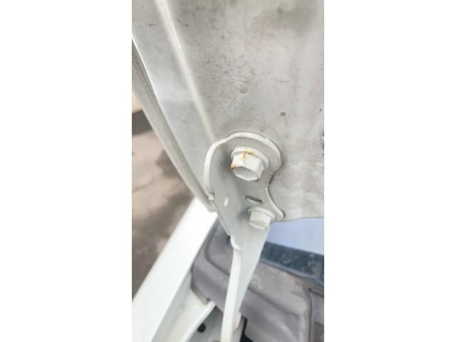 TOYOTA VITZ  4WD 2013