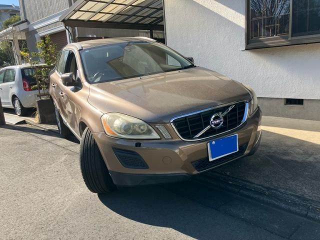 VOLVO VOLVO XC60 2011