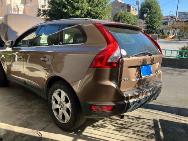 VOLVO VOLVO XC60 2011