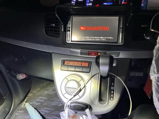 DAIHATSU MOVE CUSTOM 4WD 2010