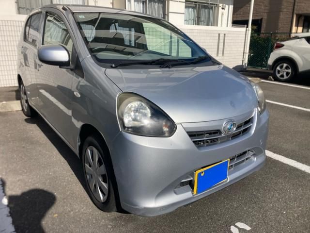 DAIHATSU MIRA e:S 2011