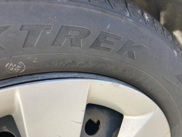 DAIHATSU MIRA e:S 2011