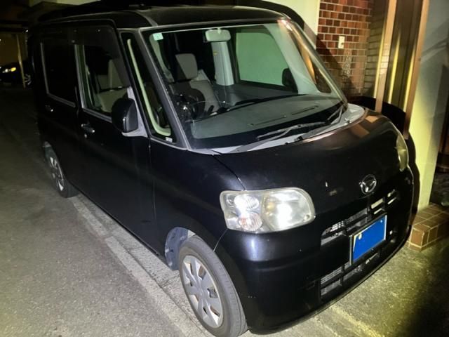 DAIHATSU TANTO 2012