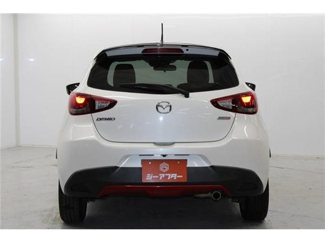 MAZDA DEMIO 2015
