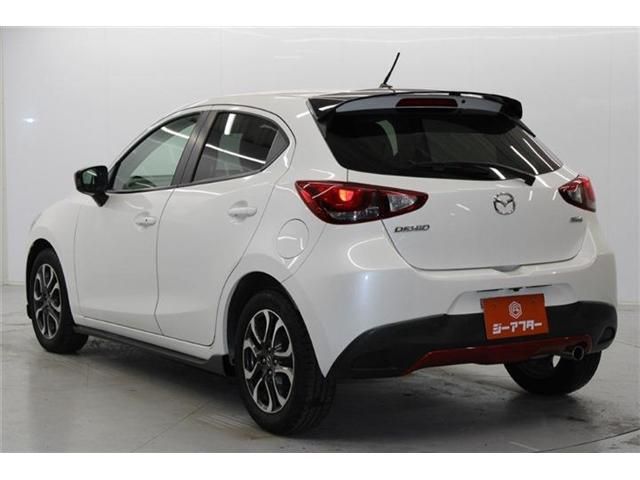 MAZDA DEMIO 2015
