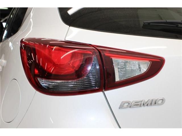 MAZDA DEMIO 2015
