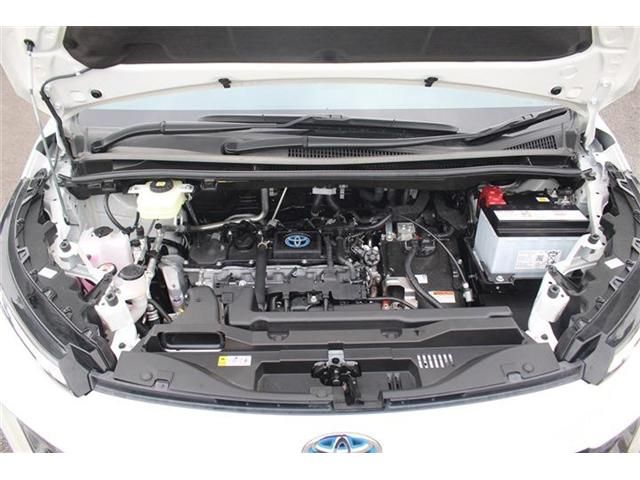 TOYOTA VOXY HYBRID 2025