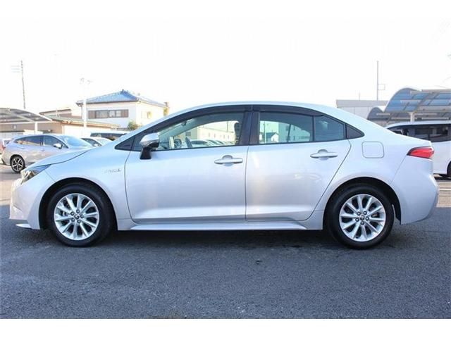 TOYOTA COROLLA sedan HYBRID 2019