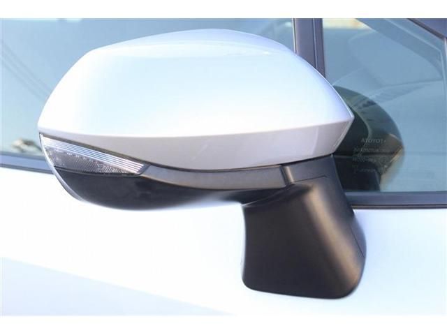 TOYOTA COROLLA sedan HYBRID 2019