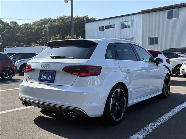 AUDI AUDI S3 SPORTBACK 2016
