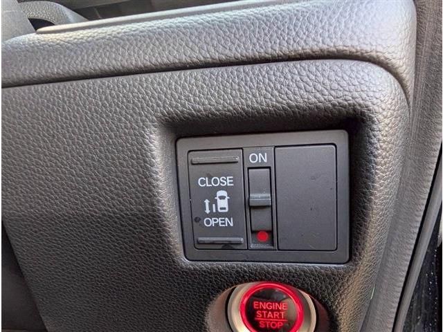 HONDA N BOX CUSTOM 2019