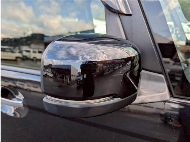 HONDA N BOX CUSTOM 2019