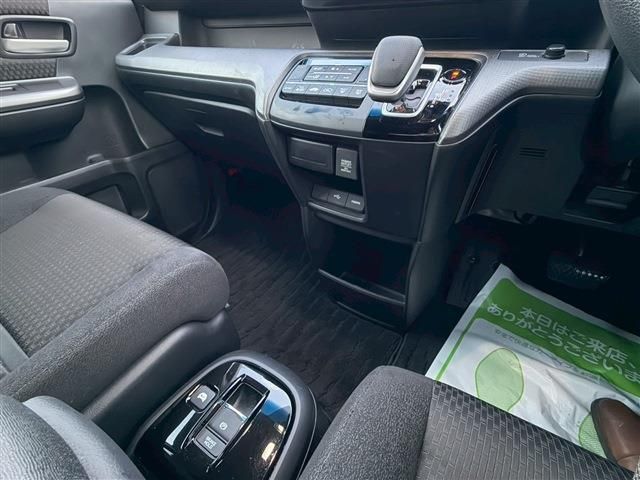 HONDA STEPWAGON SPADA HYBRID 2019