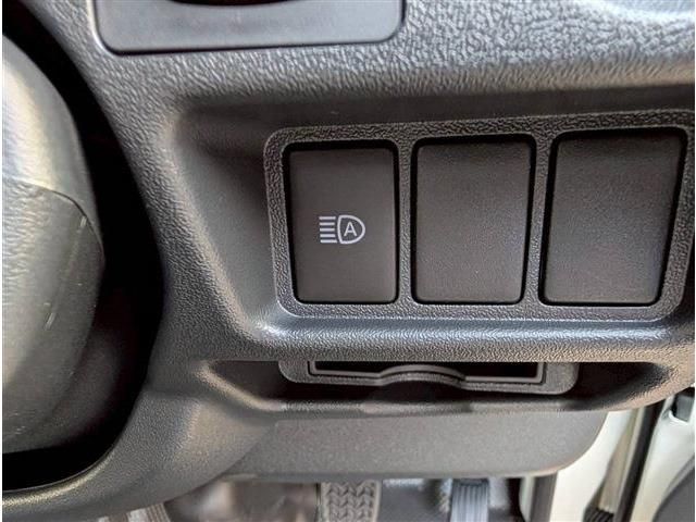 MAZDA BONGO BRAWNY VAN 2025