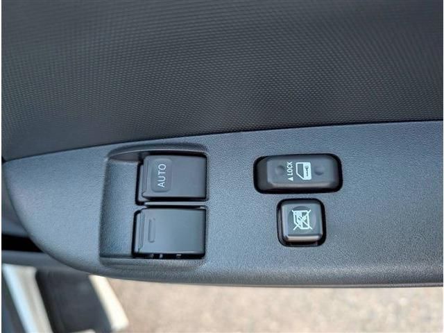 MAZDA BONGO BRAWNY VAN 2025