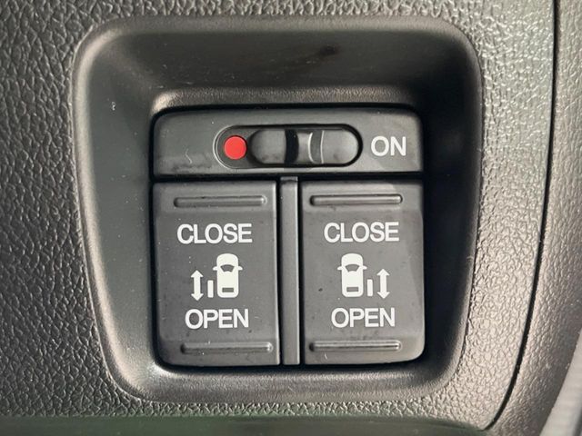 HONDA N BOX CUSTOM 2015