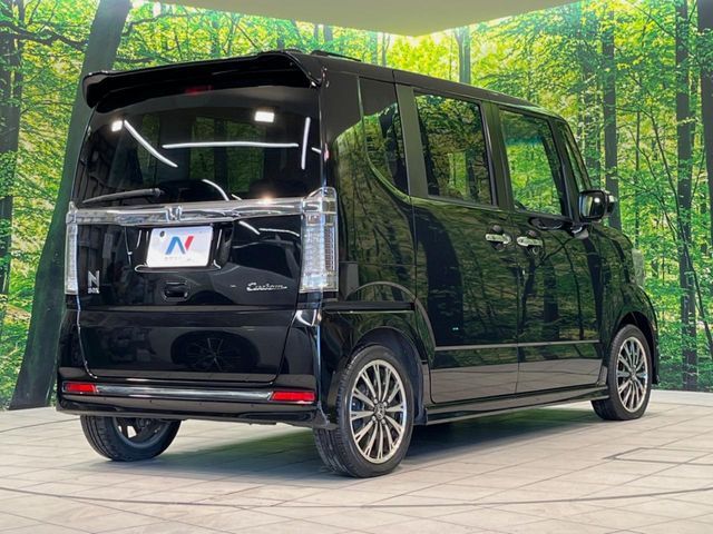 HONDA N BOX CUSTOM 2015