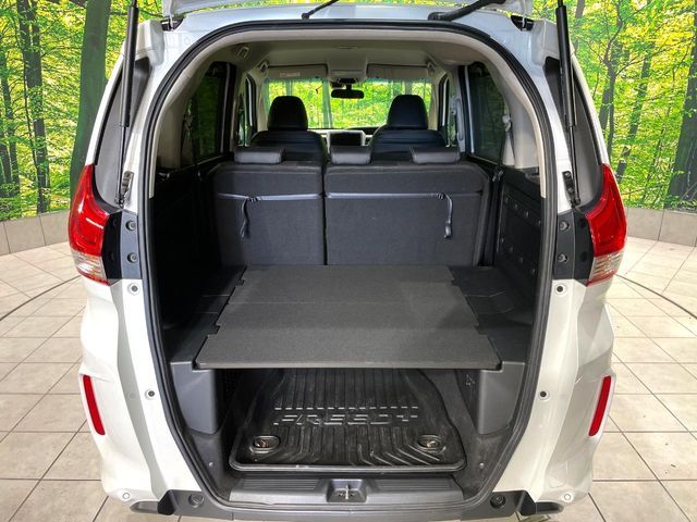 HONDA FREED plus HYBRID 2024