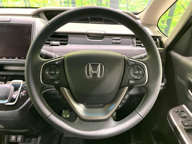 HONDA FREED plus HYBRID 2024