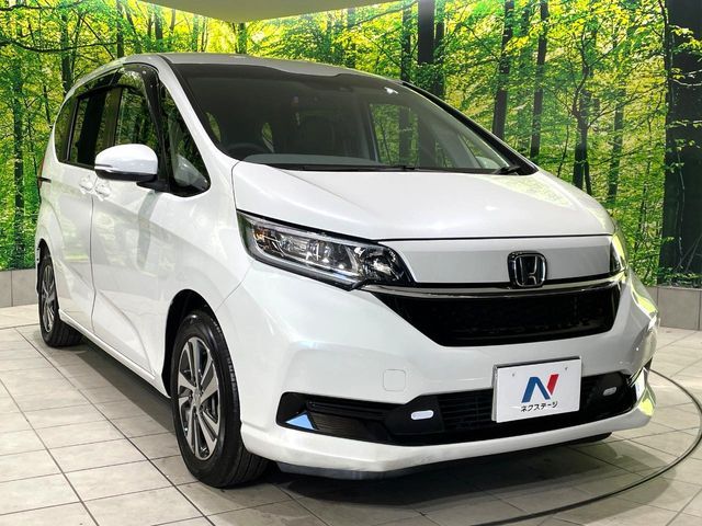HONDA FREED plus HYBRID 2024