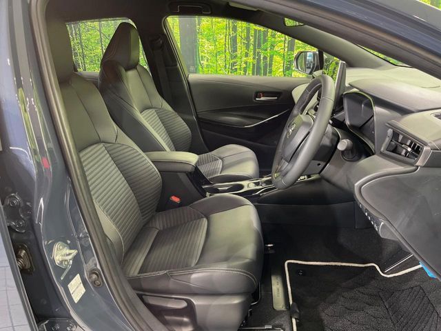 TOYOTA COROLLA TOURING HYBRID 2025