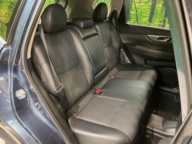 NISSAN X-TRAIL 2WD 2015