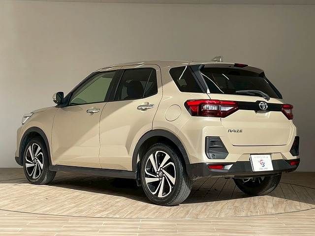 TOYOTA RAIZE 2023