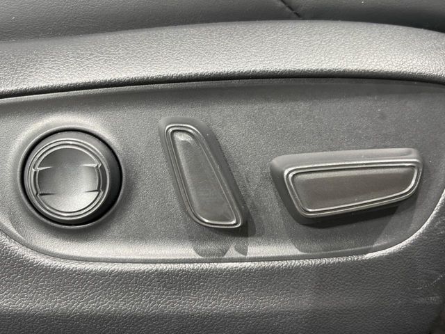 TOYOTA RAV4 HYBRID 4WD 2023