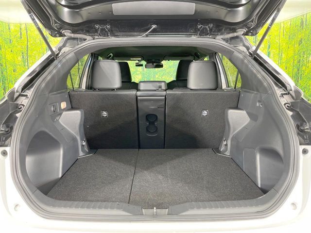 TOYOTA YARIS CROSS HYBRID 2025