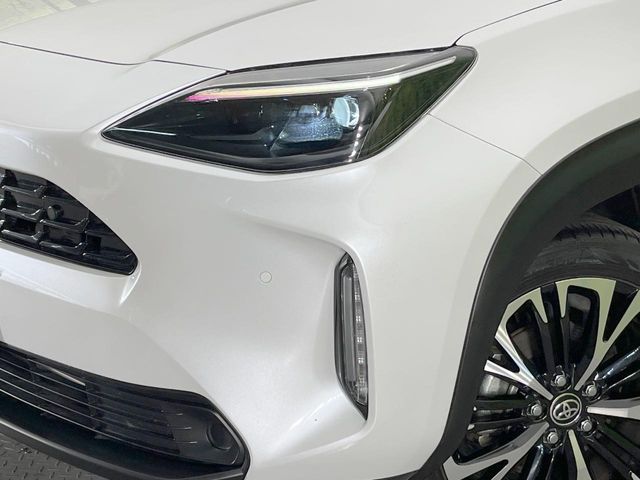 TOYOTA YARIS CROSS HYBRID 2025