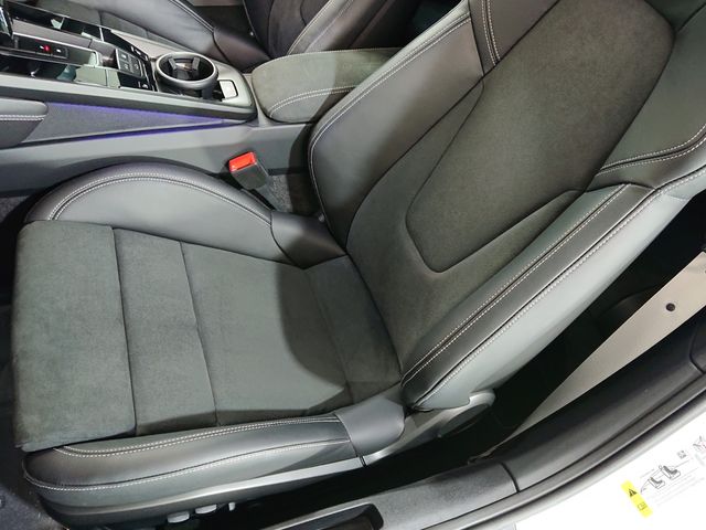 PORSCHE PORSCHE 911 2023