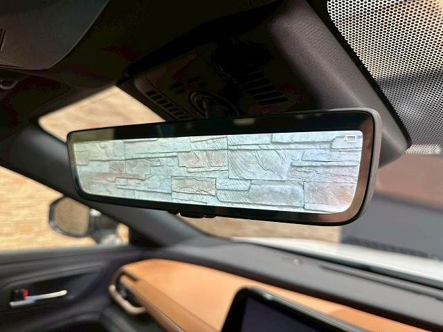 TOYOTA CROWN CROSSOVER 2023