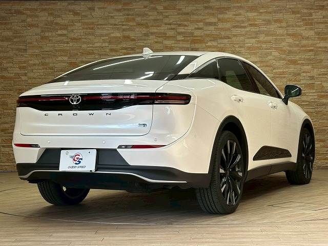 TOYOTA CROWN CROSSOVER 2023