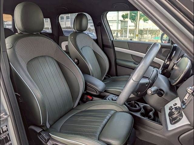 BMW MINI COOPER D CROSSOVER 2022