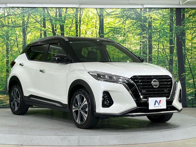 NISSAN KICKS 2024