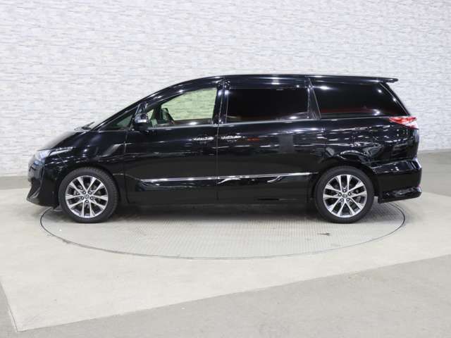 TOYOTA ESTIMA 2018