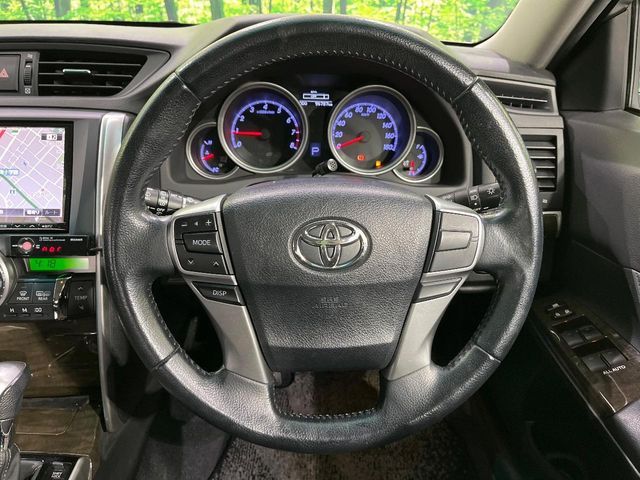 TOYOTA MARK X 2012