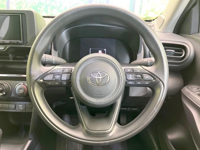 TOYOTA YARIS CROSS 2025