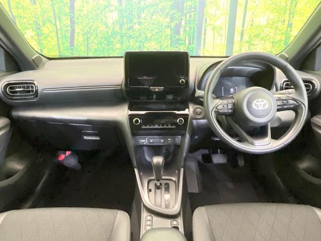 TOYOTA YARIS CROSS HYBRID 2025