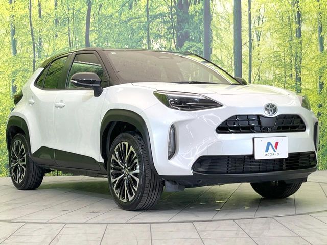 TOYOTA YARIS CROSS HYBRID 2025
