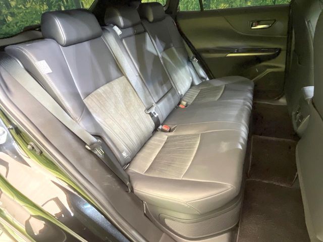 TOYOTA HARRIER HYBRID 2023