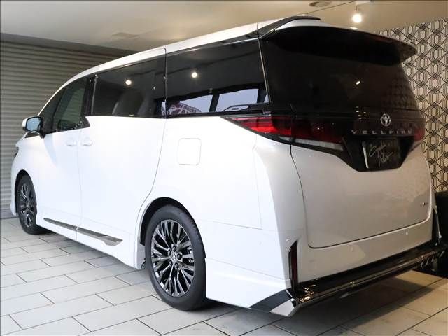 TOYOTA VELLFIRE  HYBRID 2024