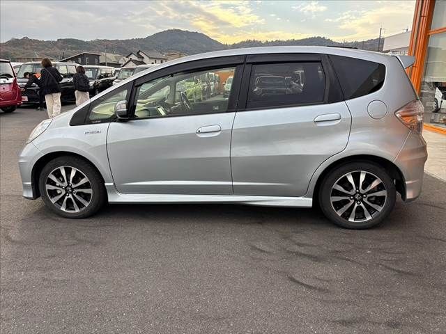 HONDA FIT HYBRID 2012