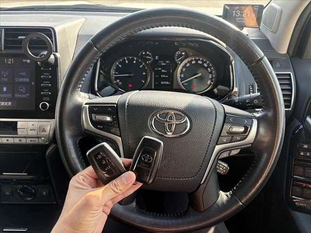 TOYOTA LANDCRUISER PRADO 2020