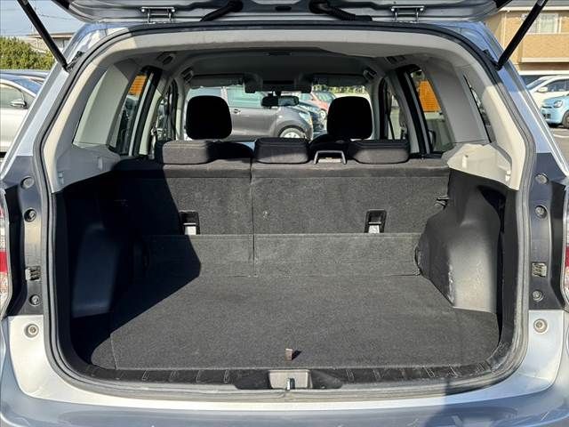 SUBARU FORESTER 2017