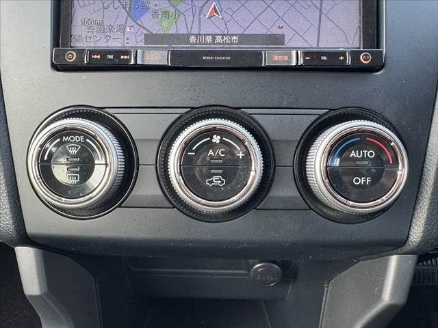 SUBARU FORESTER 2017