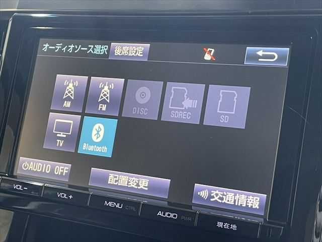 TOYOTA VELLFIRE 2015