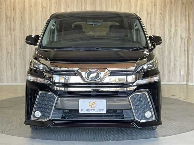 TOYOTA VELLFIRE 2015